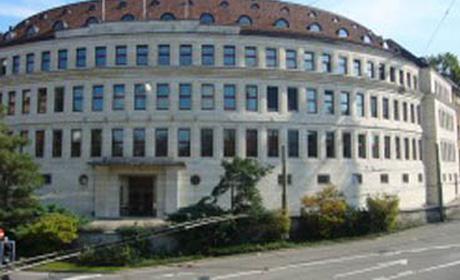 university_1322830383_136_swi8.jpg